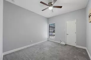 2530 Seven Hills Dr, Grand Prairie, TX 75052 - Photo 13