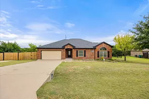 2935 Meandering Way, Granbury, TX 76049 - Photo 3