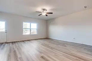 308 Stone Ct, Princeton, TX 75407 - Photo 11