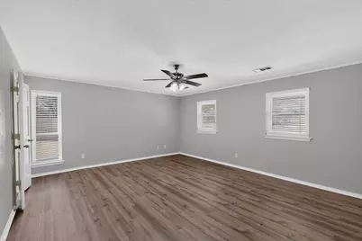 1380 Green Hills Court, Duncanville, TX 75137 - Photo 23