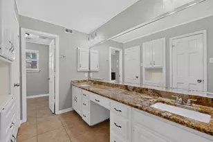 1380 Green Hills Ct, Duncanville, TX 75137 - Photo 21