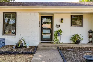 1304 Augusta Rd, Benbrook, TX 76126 - Photo 3