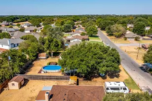 1304 Augusta Rd, Benbrook, TX 76126 - Photo 19