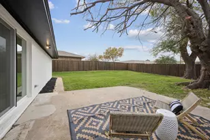 3401 Valley View Ln, Garland, TX 75043 - Photo 23