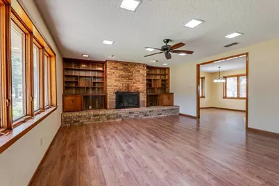 2136 Hayes Road, Mineral Wells, TX 76067 - Photo 7