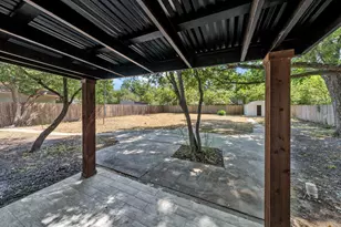 1218 Thomas St, Denton, TX 76201 - Photo 37