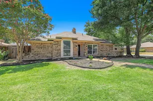 1724 Hearthstone Dr, Plano, TX 75023 - Photo 3