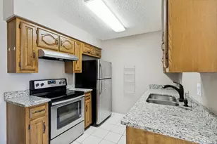 1513 Cherrycrest St, Dallas, TX 75228 - Photo 5