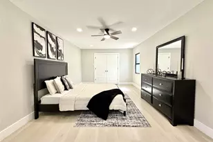 1201 Forester Dr, Dallas, TX 75216 - Photo 17