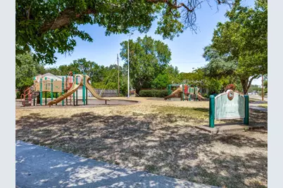 9839 Cloister Drive, Dallas, TX 75228 - Photo 29