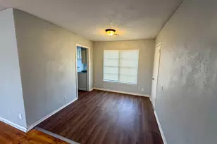 32 Twining Dr, Denison, TX 75020 - Photo 3
