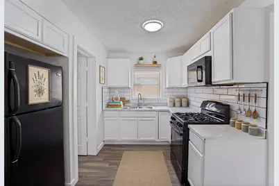 419 N Crawford Street, Denton, TX 76209 - Photo 9