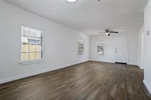 419 N Crawford St, Denton, TX 76209 - Photo 5