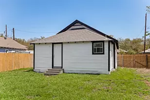 419 N Crawford St, Denton, TX 76209 - Photo 21