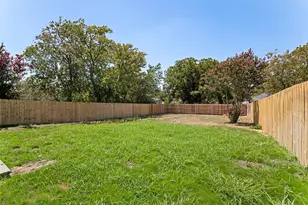 419 N Crawford St, Denton, TX 76209 - Photo 29