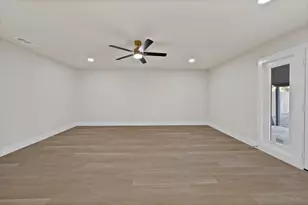 1012 Catherine Ln, Seagoville, TX 75159 - Photo 11
