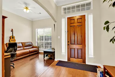 4821 Bellflower Way, Fort Worth, TX 76123 - Photo 5