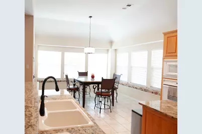4821 Bellflower Way, Fort Worth, TX 76123 - Photo 9