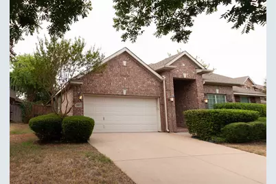 4821 Bellflower Way, Fort Worth, TX 76123 - Photo 3