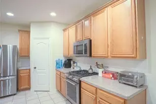 3605 Moultrie Dr, Garland, TX 75040 - Photo 9