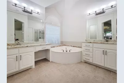 3402 Bentley Court, Highland Village, TX 75077 - Photo 27