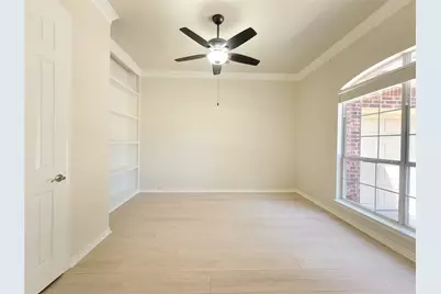 3402 Bentley Court, Highland Village, TX 75077 - Photo 9