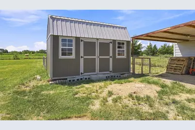 1703 Fm 1501, Deport, TX 75435 - Photo 21