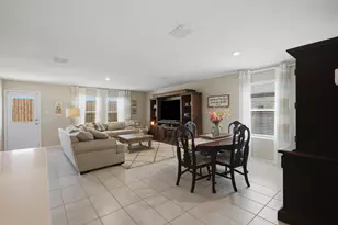 14025 Ilderton St, Pilot Point, TX 76258 - Photo 7