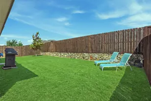 14025 Ilderton St, Pilot Point, TX 76258 - Photo 25