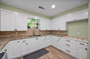 201 Hardy Ave, Corsicana, TX 75110 - Photo 27