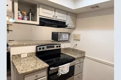 2010 Via Corona, Carrollton, TX 75006 - Photo 5