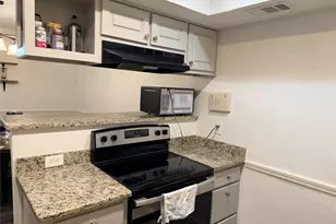 2010 Via Corona, Carrollton, TX 75006 - Photo 5