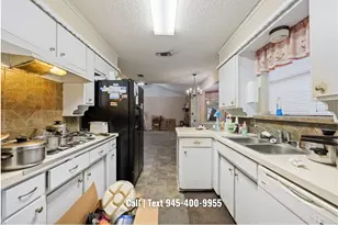 913 Redbud St, Crowley, TX 76036 - Photo 11