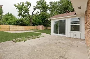 5718 Trio Ln, Dallas, TX 75241 - Photo 23