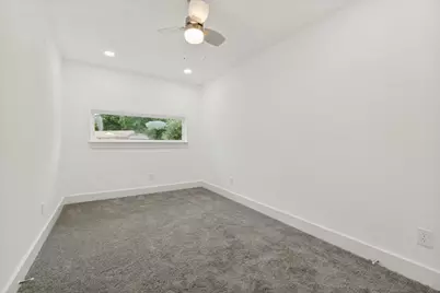 5718 Trio Lane, Dallas, TX 75241 - Photo 17