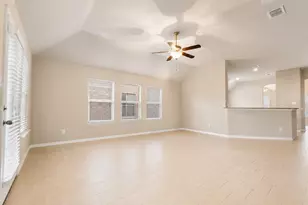620 Swift Current Dr, Crowley, TX 76036 - Photo 5