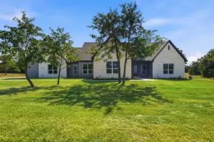104 Springhill Ct., Springtown, TX 76082 - Photo 1
