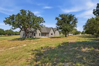 104 Springhill Court, Springtown, TX 76082 - Photo 35