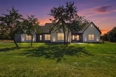 104 Springhill Court, Springtown, TX 76082 - Photo 3