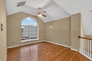 9803 Hickory Hollow Ln, Irving, TX 75063 - Photo 19