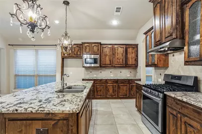 10816 Sexton Drive, McKinney, TX 75072 - Photo 7