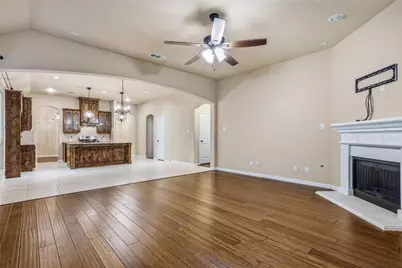 10816 Sexton Drive, McKinney, TX 75072 - Photo 9