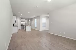 3453 Lake District Ln, Fort Worth, TX 76135 - Photo 7