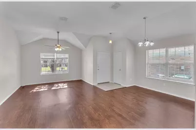11829 Gold Creek Drive E, Fort Worth, TX 76244 - Photo 3
