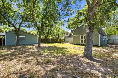110 S Marable Street, West, TX 76691 - Photo 31