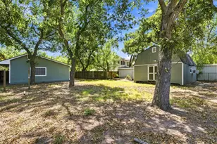 110 S Marable St, West, TX 76691 - Photo 31