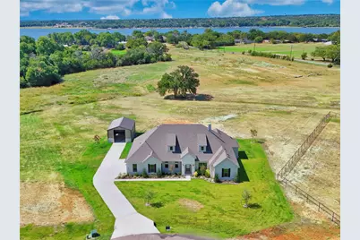 1016 Emery Court, Weatherford, TX 76087 - Photo 1