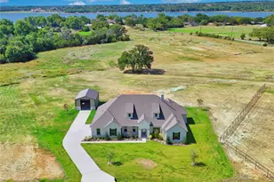 1016 Emery Ct, Weatherford, TX 76087 - Photo 1