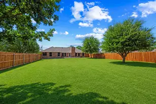 833 Shady Brook Ln, Red Oak, TX 75154 - Photo 33