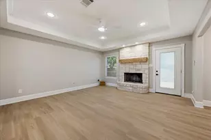 833 Shady Brook Ln, Red Oak, TX 75154 - Photo 15